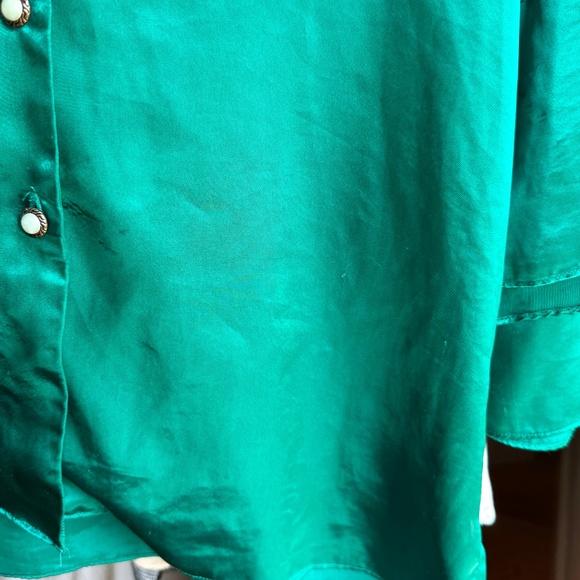 Victoria's‎ Secret Emerald Green Satin Pajama Set - Picture 3 of 16